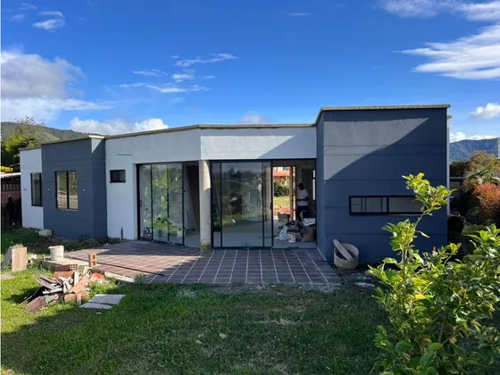 Venta De Casa En El Carmen De Viboral 1150 Mts