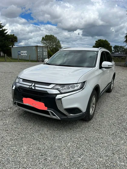 Mitsubishi Outlander 2.0 4x2 Mt