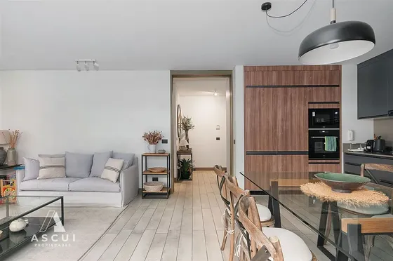 Departamento En Venta De 2 Dorm. En Vitacura