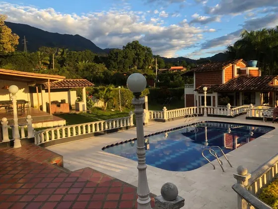 Fincas En Alquiler San Jerónimo 