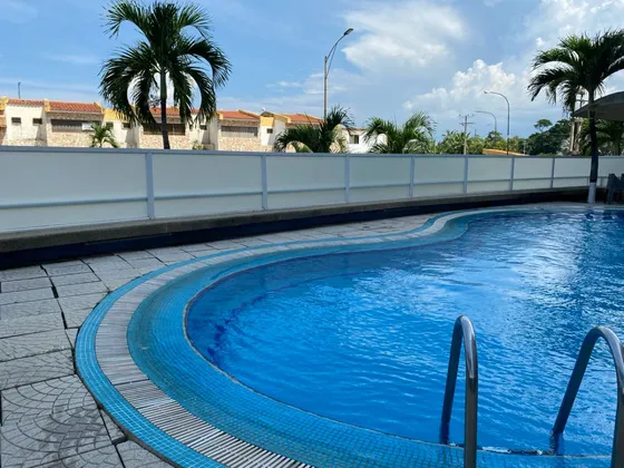 Gran Oportunidad De Venta De Apartamento En Higuerote Frente Al Mar