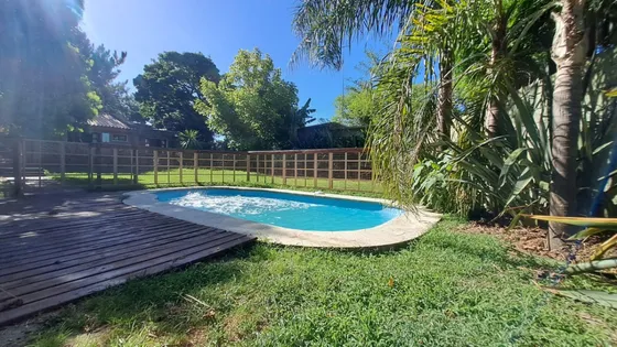 Venta Casa 2 Dormitorios Villa Argentina Con Cochera