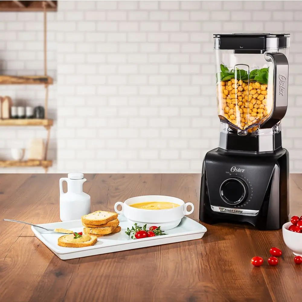 Liquidificador Power Oster Preto 2,2L: O Segredo para Transformar sua Rotina na Cozinha em Minutos