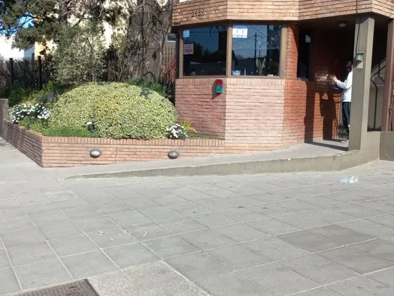 Hermoso Dto. 2 Amb En Torres Del Ombú - Temperley Este