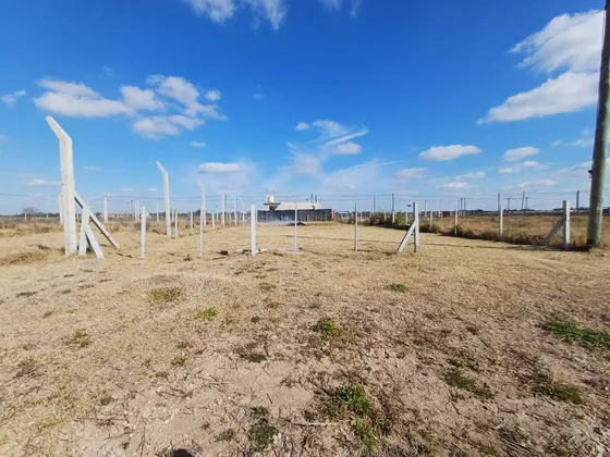 Terreno De 300m2 Perimetrado Y Nivelado En Barrio Siempre Verde