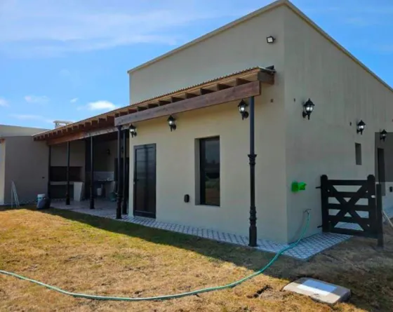Casa En Venta En San Clemente, Costa Atlántica 