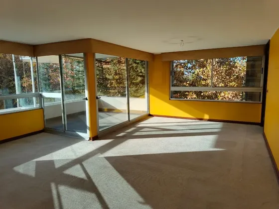 Departamento En Arriendo De 3 Dorm. En Vitacura