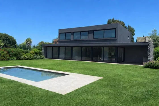 Casa Nueva Mediterránea, En Las Brisas De Santo Domingo