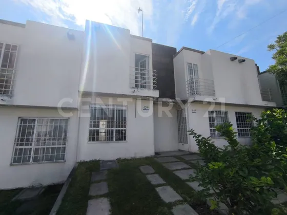 Venta De Casa En Condominio Xochitepec, Morelos