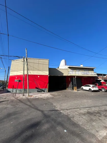 Galpón De 634 M2 En Alquiler - Calle Pedriel, San Fernando
