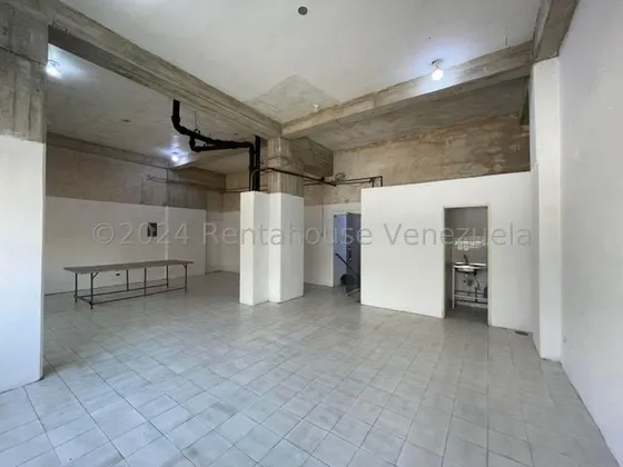 A Pie De Calle Local Comercial En Alquiler En Plena Calle Boyaca Db 24-19353