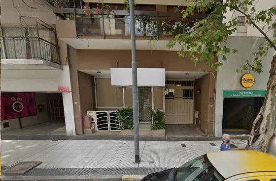 Local Comercial En Alquiler | Av Santa Fe 2564, Recoleta, Caba | 87 M²