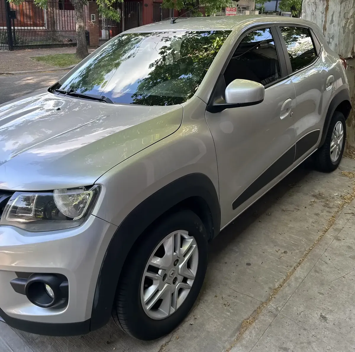 Renault Kwid 1.0 SCE 66 HP Intense