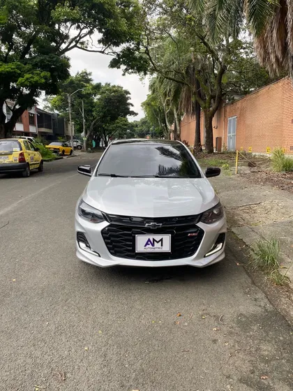 Chevrolet Onix 1.0t Rs Mt