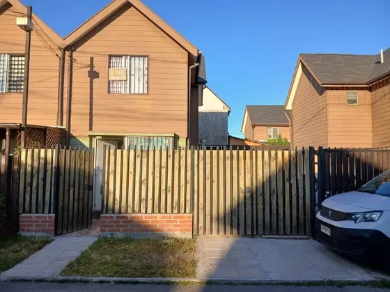 Oportunidad Única Casa 2 Pisos, 2d2b