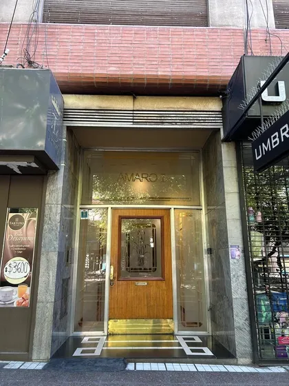 Oficina En  Venta Peatonal Sarmiento 