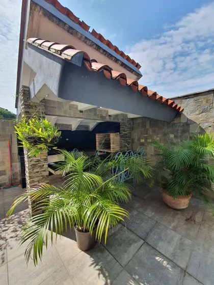 Angelica Acosta Vende Espectacular Casa En Urbanizacion Plaza Prebo Ii 