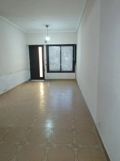 Ph En Venta - 4 Dormitorios 2 Baños - Cochera - 150mts2 - Morón