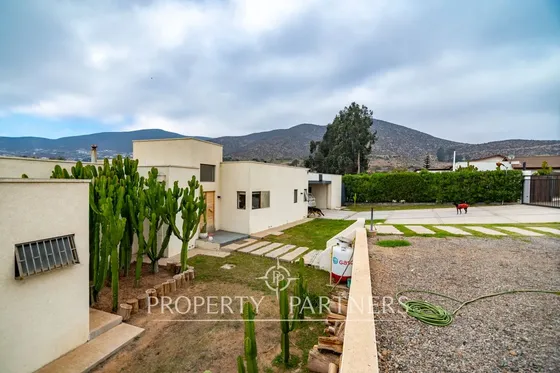 Residencia Exclusiva En Condominio Camino San Ramó...