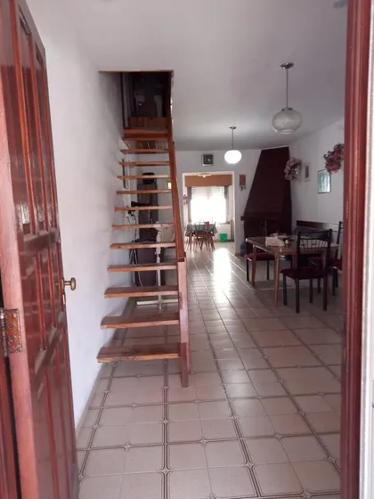 Casa Y Departamentos En Venta  - 10 Dormitorios 12 Baños - 450mts2  - Mar Del Tuyu