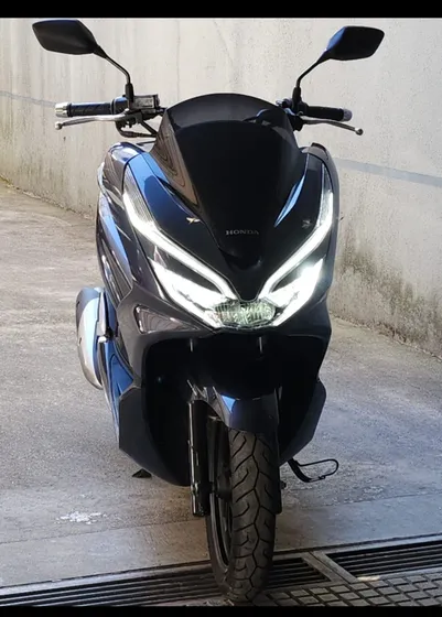 Honda Pcx 150  Impecable Estado 