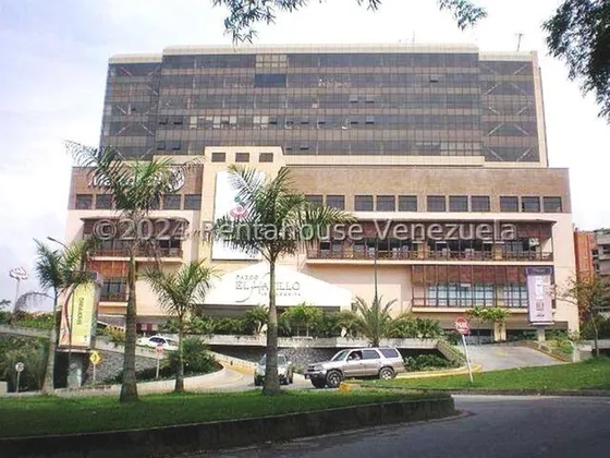 Local En Venta La Lagunita Country Club Mls #25-1917