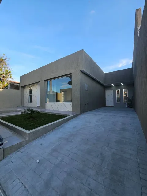 Casa En Trigal Norte En Calle Cerrada De Una Planta En Obra Blanca Sector Con Pozo De Agua Jose Felix