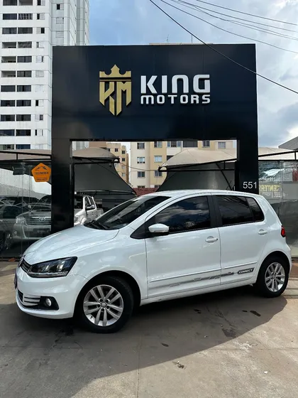 Volkswagen Fox Connect 1.6 Flex 8v 5p