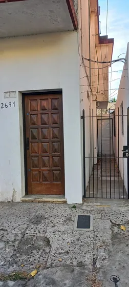 P. H. 3 Amb. Planta Baja. Quintana N° 2691, Virreyes.