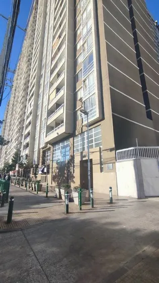 Metro Las Rejas