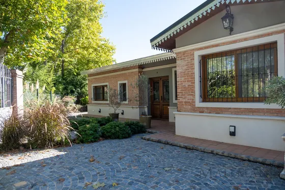 Casa En Alquiler Temporal, Chacras Del Ocho