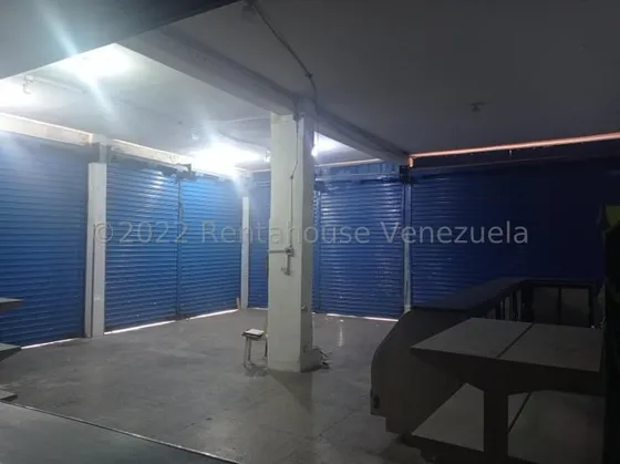 Local Comercial En Alquiler En Barquisimeto Calle 50 Posee 226m2 Todos Los Servicios Basicos Cod 25 5207 Comunicate Soy Gabi Irastorza                                                                  