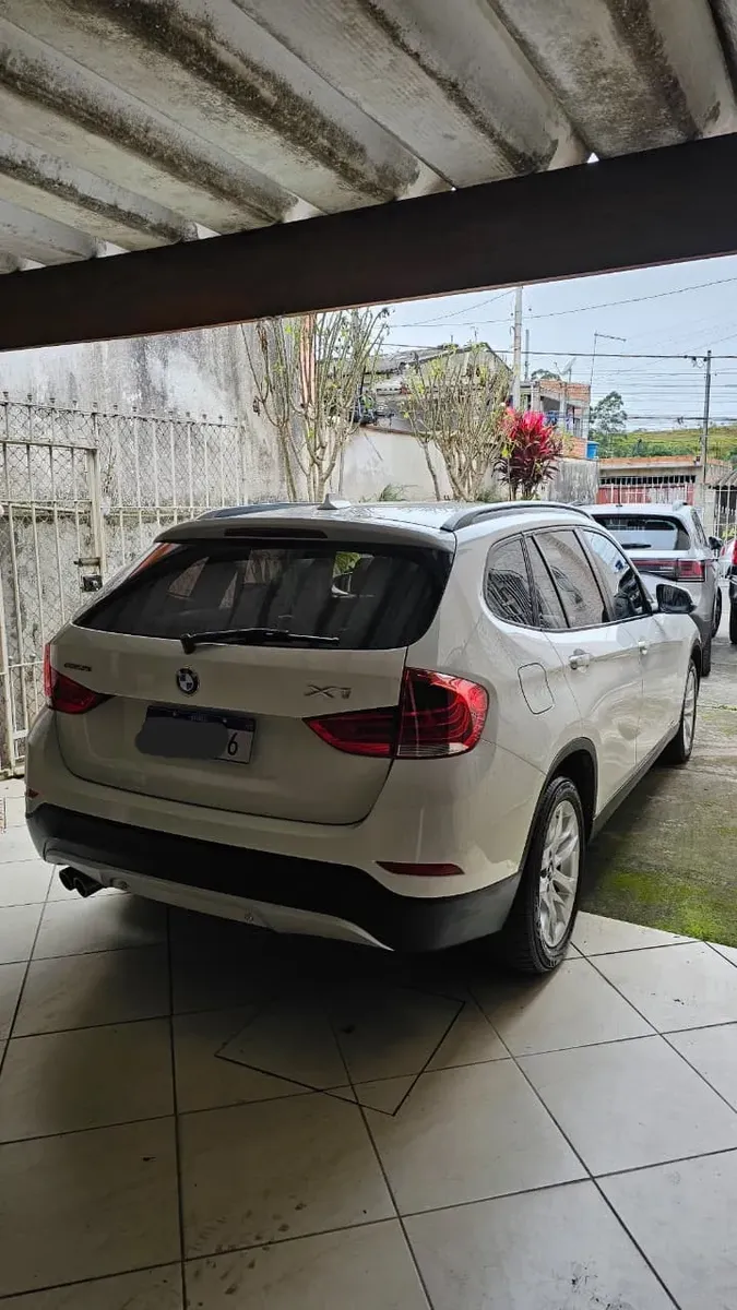 BMW X1 2015 2.0 Sdrive20i Active Flex 5p — foto 4