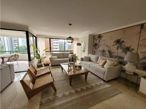 Se Vende Apartamento De Lujo,amoblado En El Poblado