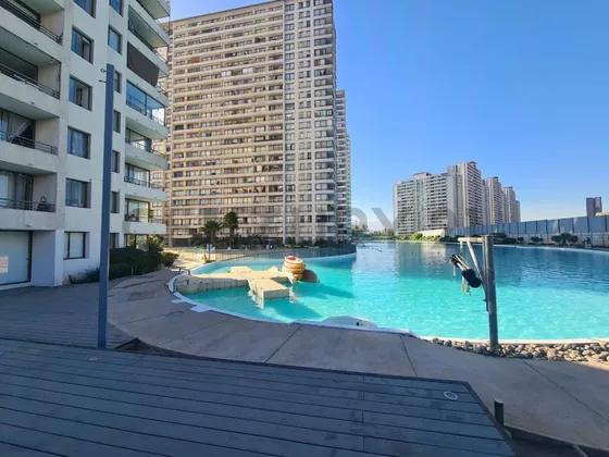 Departamento De 1d 1b En Edificio Con Laguna En Macul