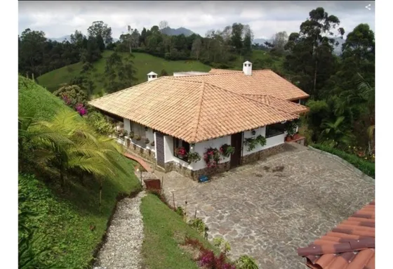 Casa Finca En Venta Vía Rionegro La Ceja Sector Uda 