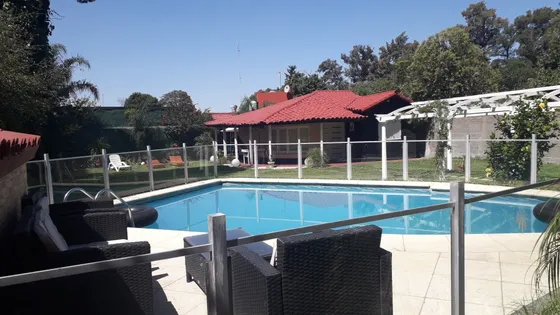 Alquiler Casa Quinta  En Esteban Echeverria