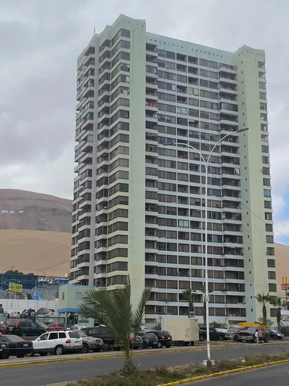 Edificio Las Gaviotas / Av. Francisco Bilbao