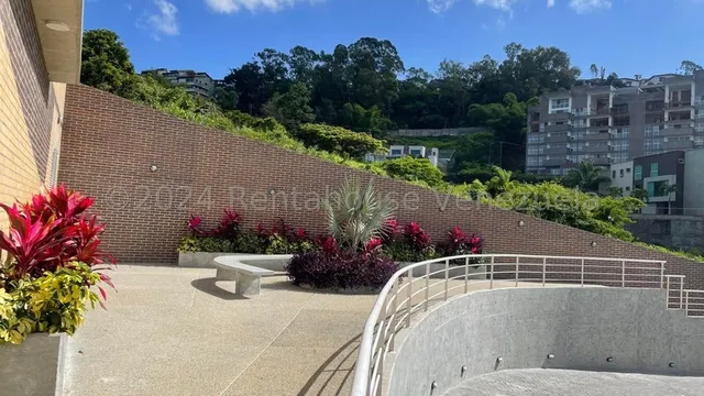 Leandro Manzano Apartamento En Venta,la Escondida Mls #25-3330 As