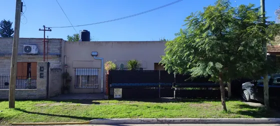 Venta De Casa En Spegazinni Apta Crédito Hipotecario
