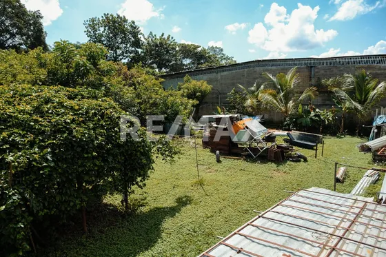 En Venta Terreno Residencial, Cercano A La Plaza Bolivar De San Diego. Az 260088