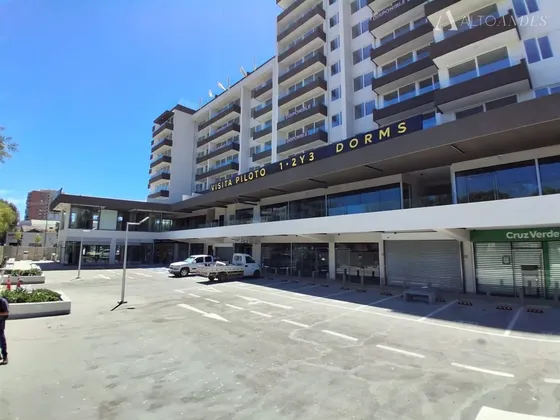 Local Comercial En Strip Center En 5 Oriente Viña Del Mar