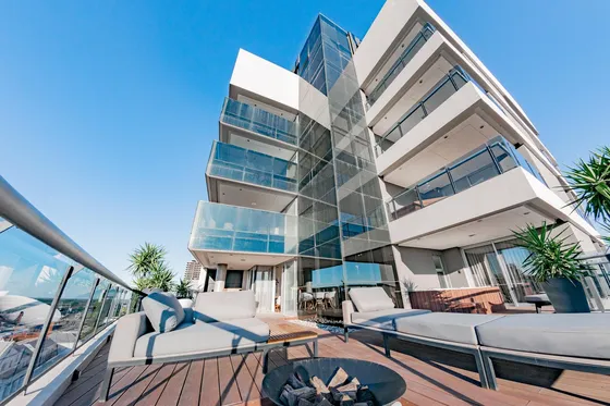 Departamento De Tres Dormitorios En Venta En Pichincha