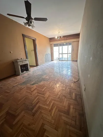Departamento En Venta 4 Ambientes San Telmo - Muy Luminoso - A Refaccionar