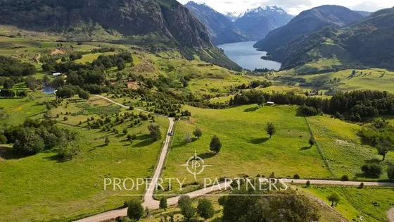 Patagonia, 3.8ha Vista Lago La Paloma