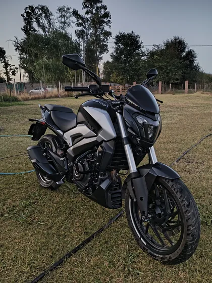 Bajaj Dominar 250cc 9000 Km