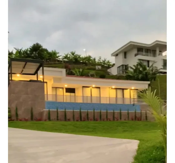 Venta Hermosa Casa Campestre En Condominio Via Armenia Pereira 