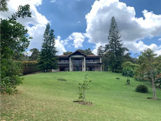 Venta Casa Campestre Llanogrande Rionegro