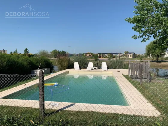 Casa En Alquiler Anual 4 Ambientes - El Cantón Zona Norte Belen De Escobar