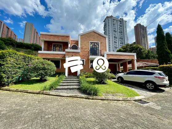 Venta De Casa Campestre Sabaneta- Las Lomitas